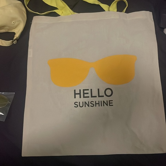 IT Cosmetics Limited Edition Super Star Foundation Brush bundle - Picture 12 of 15